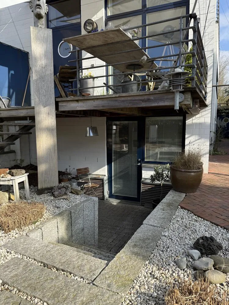 Haus mit Eingang zum Apartment
